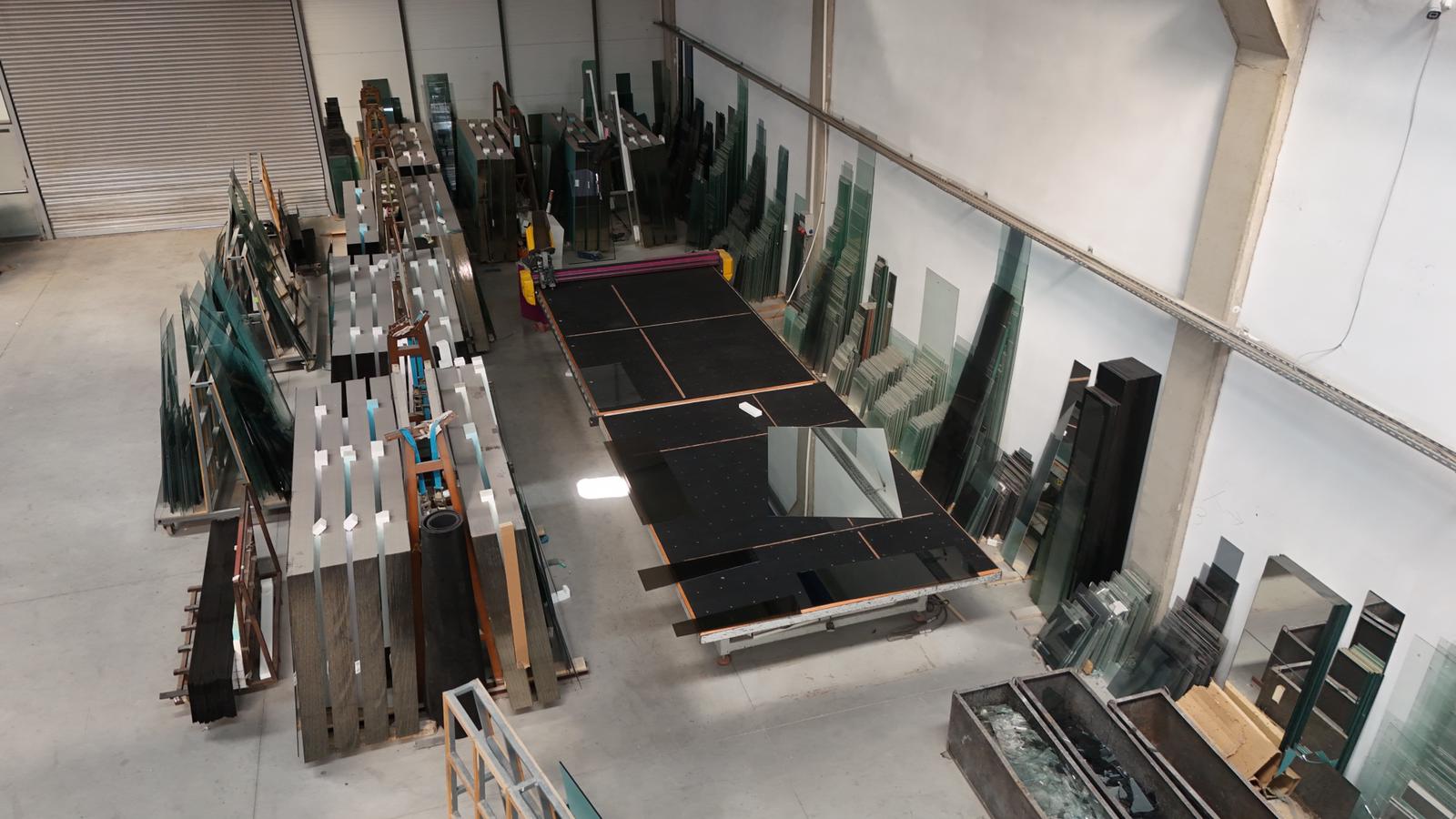 CMS OCK 3700 MAKİNE EBATI CAM KESİM