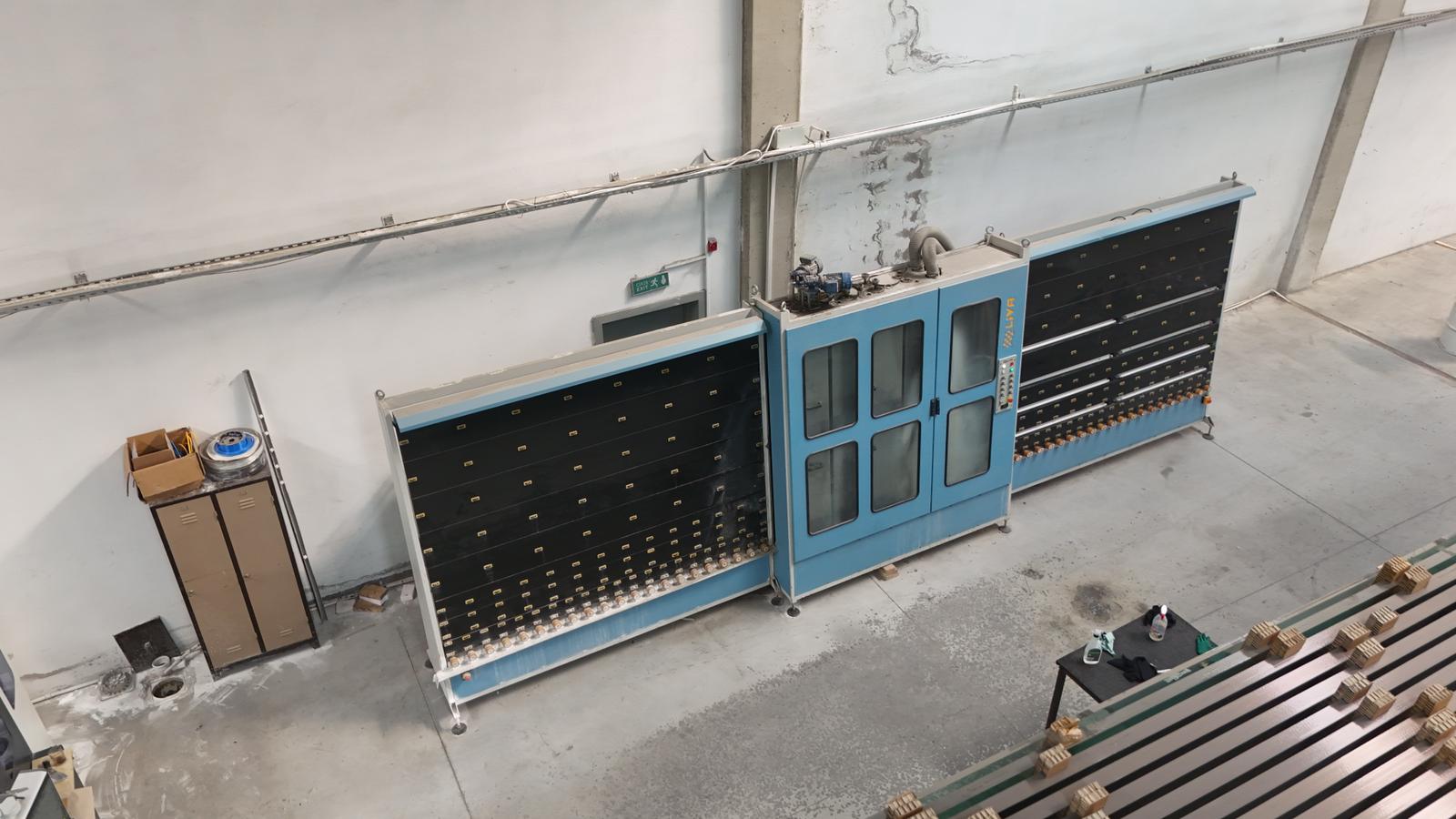 LİVA MAKİNA 225 CAM YIKAMA HATTI