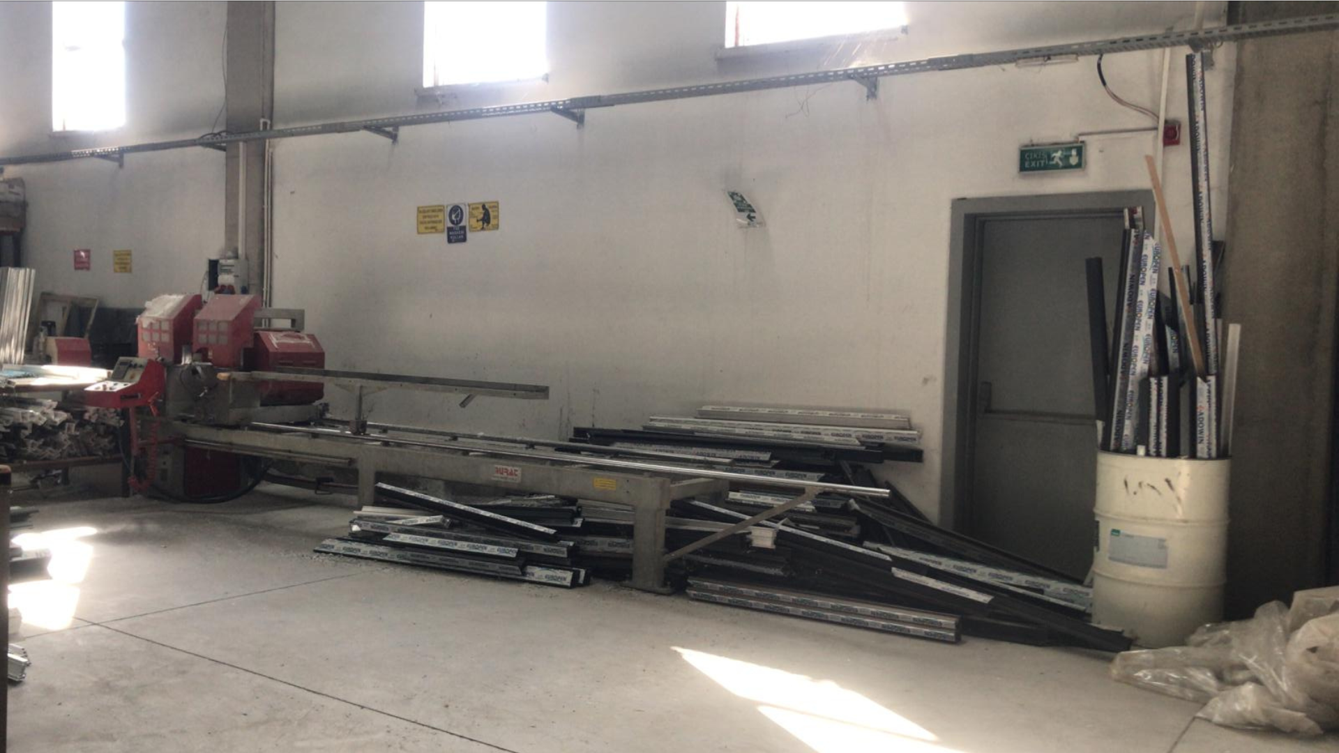 MURAT MAKİNE PVC KESİM MAKİNESİ